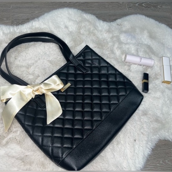 Tote‎ bag (2/$45) - Picture 3 of 3